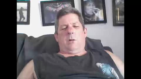 Bugs online show from 01-06-26, 05:11