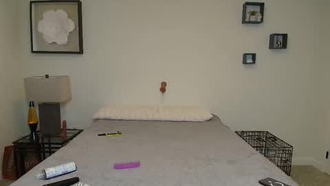 Snapshot of buitifulblonde chatting on 02-22-26, 12:12 buitifulblonde online show from 02-22-26, 12:12