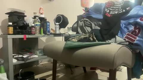 Snapshot of bulge168 chatting on 11-05-25, 04:29 bulge168 online show from 11-05-25, 04:29