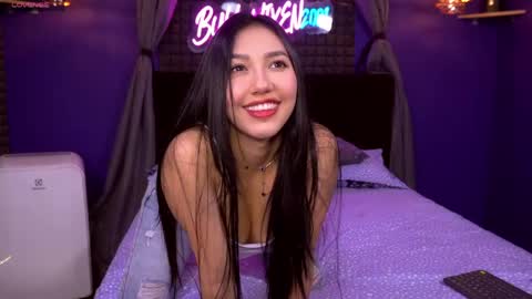 Snapshot of bull_vixen2001 chatting on 05-19-26, 10:10 Bunny and The Rock online show from 05-19-26, 10:10