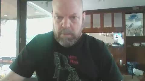 Snapshot of bulldog302w chatting on 04-15-26, 01:07 bulldog302w online show from 04-15-26, 01:07
