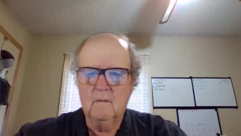 Snapshot of bullfrogg5050 chatting on 10-17-25, 07:27 bullfrogg5050 online show from 10-17-25, 07:27