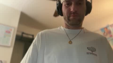 bumlover4567 online show from 05-12-26, 06:10