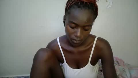 bunny_bliss1 online show from 04-15-26, 12:23