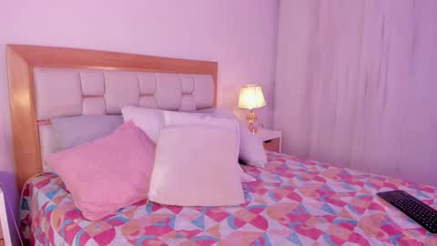 Snapshot of bunny_blush1 chatting on 03-19-26, 07:18 bunny_blush1 online show from 03-19-26, 07:18