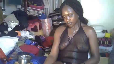 Bunny online show from 04-18-26, 07:07