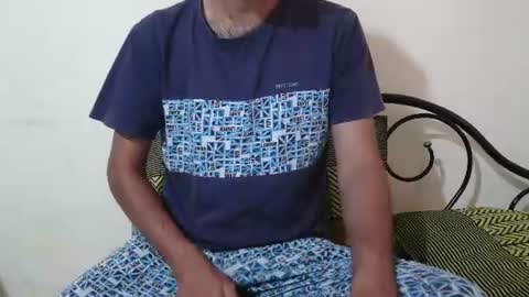 Revo  Hi dear everyone..Im on a break due to exams and studies and some functions in family..will back soon..stay tuned...Ty online show from 06-25-26, 10:20