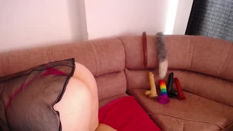 NINA online show from 02-24-25, 07:30