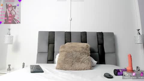 bunny online show from 02-02-25, 03:39