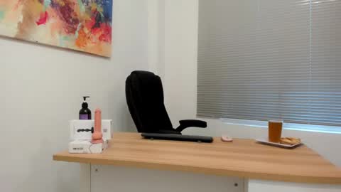 bunny online show from 02-07-25, 03:19