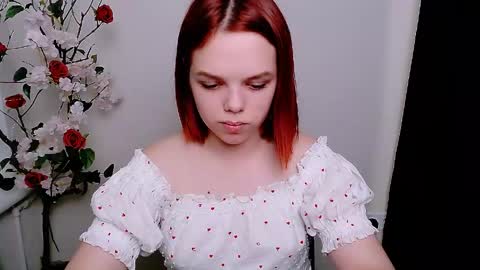 Snapshot of bunnybloom_ chatting on 06-02-26, 08:44 Ariel online show from 06-02-26, 08:44