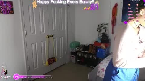 Snapshot of bunnycheekz chatting on 02-09-25, 11:04 Tokki bunny online show from 02-09-25, 11:04