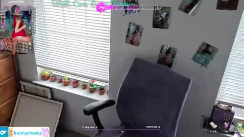 Tokki  bunny  online show from 08-02-26, 05:00