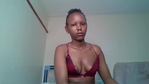 bunnydiva_ online show from 10-09-25, 09:07