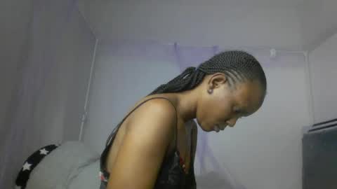 bunnydiva_ online show from 06-15-26, 01:52