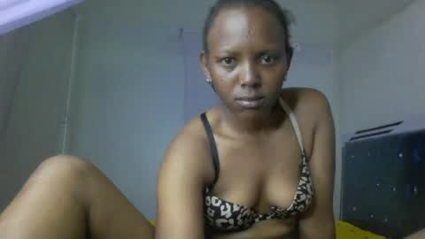 bunnydiva_ online show from 08-09-26, 03:23