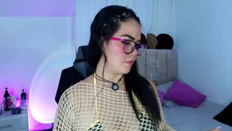 Snapshot of bunnykat_ chatting on 07-11-26, 02:14 katerine payne online show from 07-11-26, 02:14