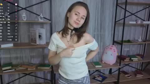 Lizy online show from 05-10-26, 08:14