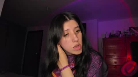 Snapshot of bunnyy09 chatting on 11-15-25, 02:42 Jess online show from 11-15-25, 02:42