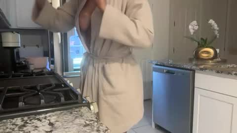 Buns Bunny Princess online show from 03-20-26, 10:09