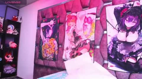 burbuja pink  online show from 06-02-26, 04:36