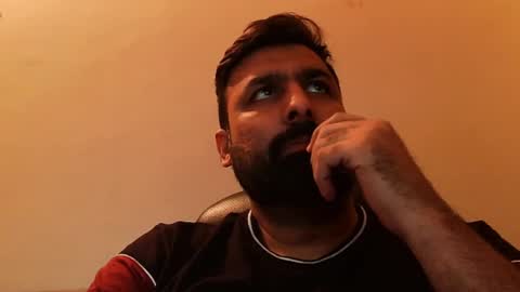 Hairy Arabian online show from 01-25-25, 09:36