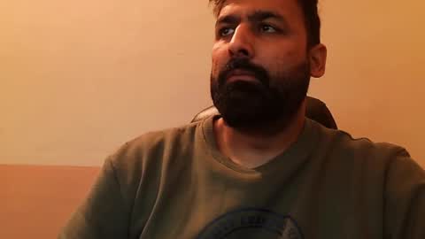 Hairy Arabian online show from 01-27-25, 03:37