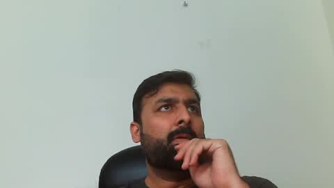 Hairy Arabian online show from 02-12-25, 12:22