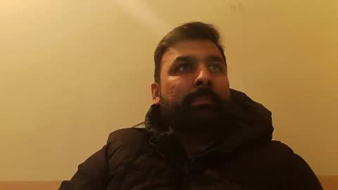 Hairy Arabian online show from 02-28-25, 10:41