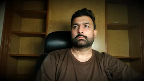 Hairy Arabian online show from 10-11-25, 09:08