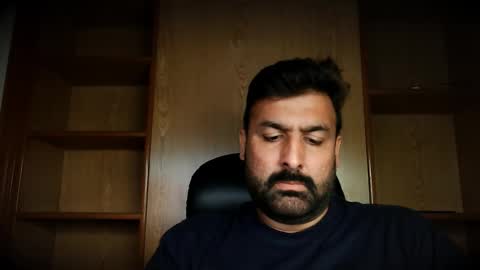 Hairy Arabian online show from 10-12-25, 04:17