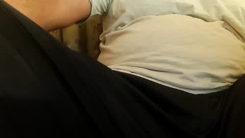 Snapshot of burlymonster chatting on 07-17-26, 06:46 Hairy Arabian online show from 07-17-26, 06:46