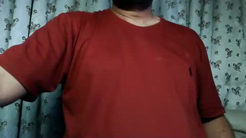 Snapshot of burlymonster chatting on 07-30-26, 06:40 Hairy Arabian online show from 07-30-26, 06:40