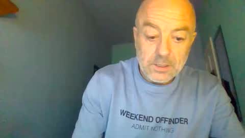 burnleyguy1977 online show from 06-01-26, 03:19