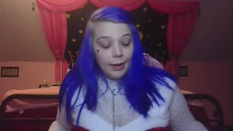 Snapshot of burnthemail chatting on 12-20-25, 08:16 lilly online show from 12-20-25, 08:16