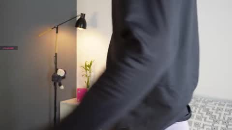 Buster independent model online show from 10-06-25, 04:59