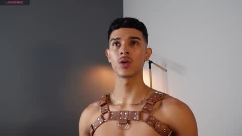 Buster independent model online show from 10-16-25, 04:30