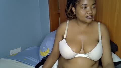 busty kenzi online show from 06-01-26, 03:25