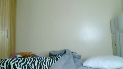 busty_mellons69 online show from 04-29-26, 07:01