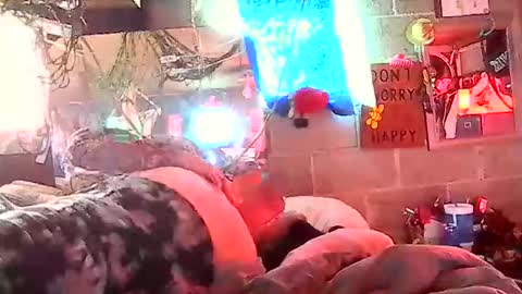 Snapshot of bustybabie9 chatting on 12-19-25, 04:03 BustyBabie9 online show from 12-19-25, 04:03