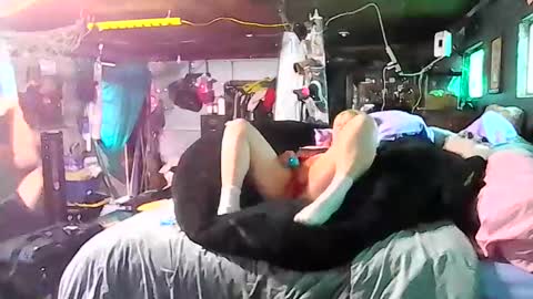 Snapshot of bustybabie9 chatting on 12-21-25, 02:46 BustyBabie9 online show from 12-21-25, 02:46