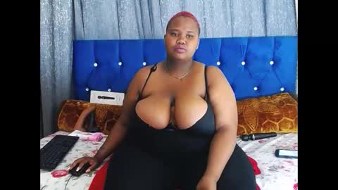 bustybmwx online show from 10-23-25, 09:08