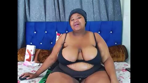 bustybmwx online show from 10-28-25, 11:36