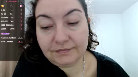 Emma online show from 11-14-25, 08:02