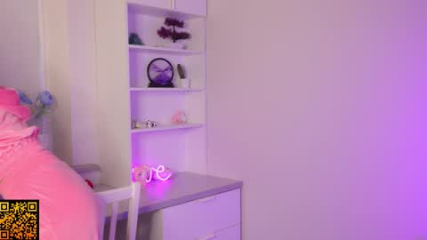 butteflai online show from 10-30-25, 09:00