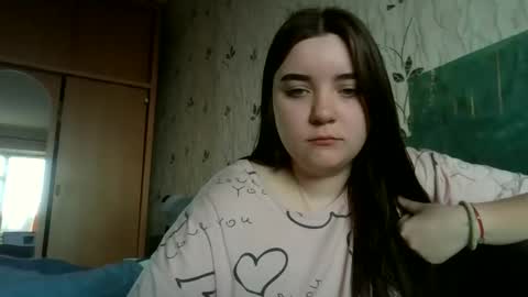 butterfly18988 online show from 01-13-26, 07:13