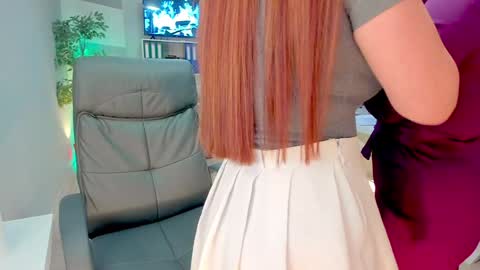 Sara and  Coral long hair online show from 01-13-25, 05:33