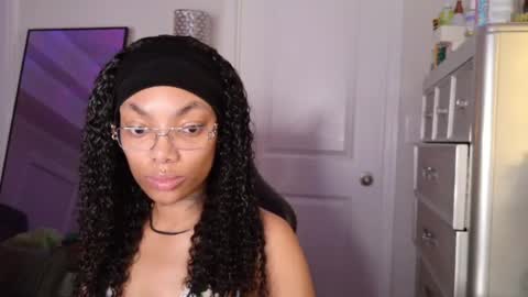 butterfly booty online show from 05-04-26, 07:48