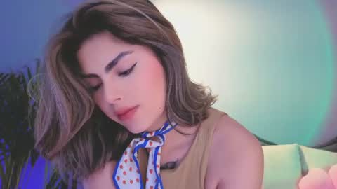Lia Butterfly  online show from 07-30-26, 12:04