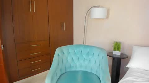 Snapshot of buunnyyhot chatting on 11-01-25, 07:16 Rosse online show from 11-01-25, 07:16